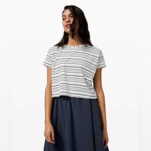 NWT Lululemon Cates Tee Cut Back Stripe White Black‎ W3DJIS Size 14